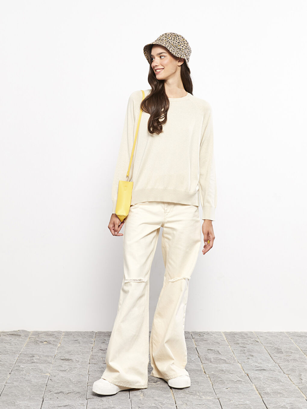 Bej Bisiklet Yaka Düz Uzun Kollu Kadın Triko Kazak-2