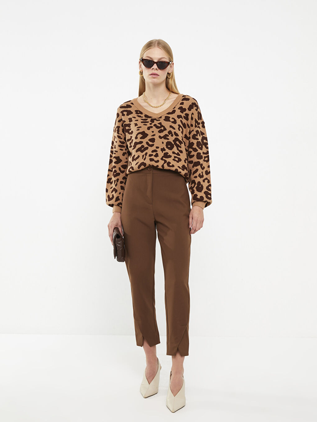 Women's Standard Fit Plain Trousers-1