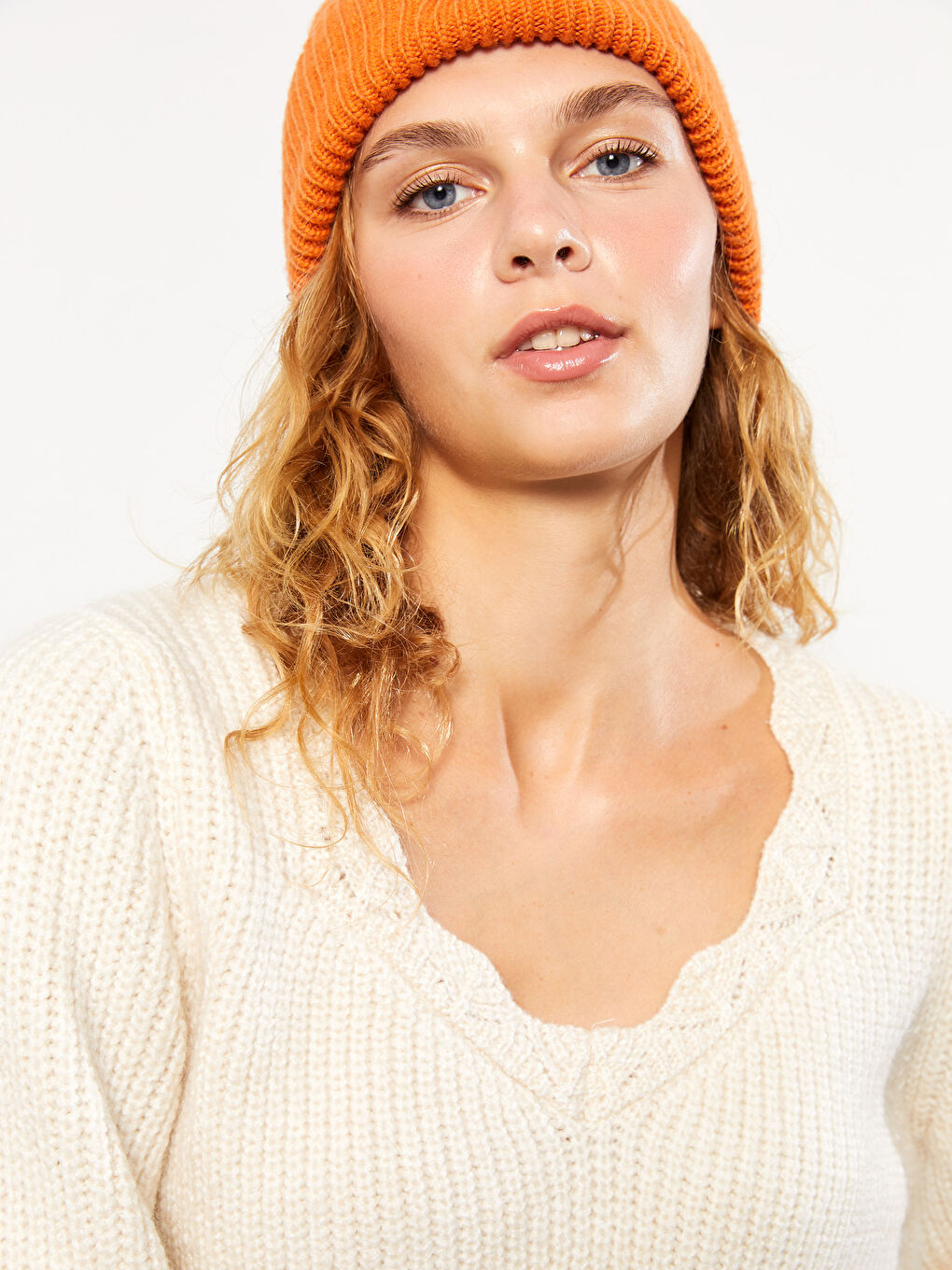 Ekru U Yaka Düz Uzun Kollu Kadın Triko Kazak-2