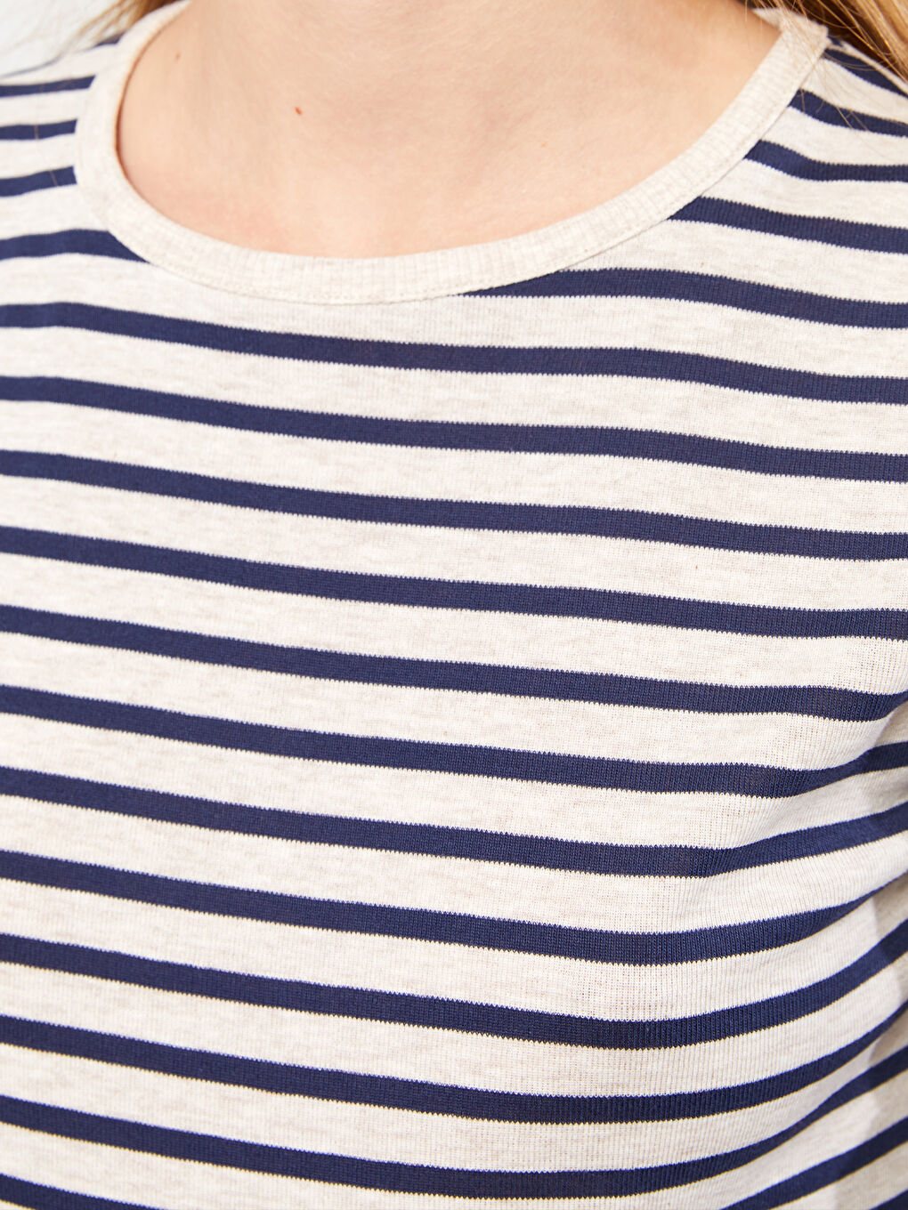 Crew Neck Striped Long Sleeve Women's T-Shirt-3