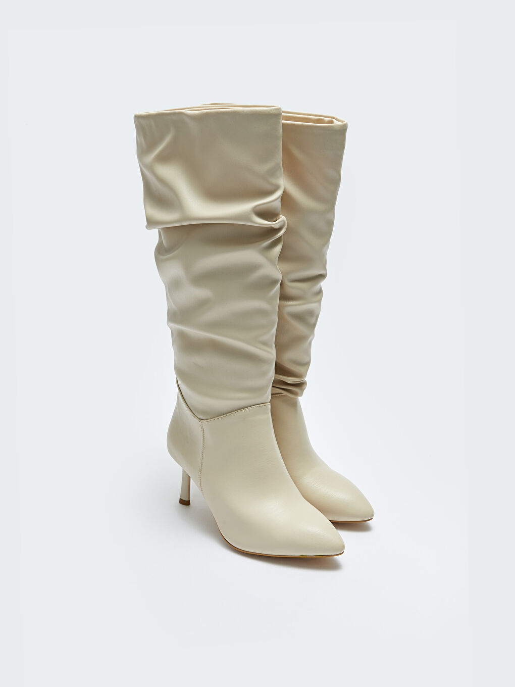 Bej Deri Görünümlü Sivri Burunlu Kadın Çizme