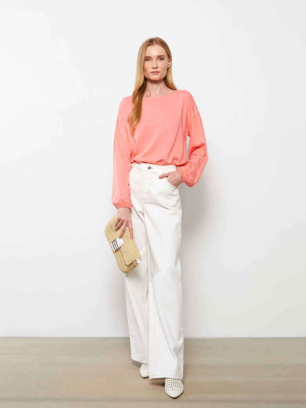 Mercan Bisiklet Yaka Düz Uzun Kollu Viskon Kadın Bluz-5