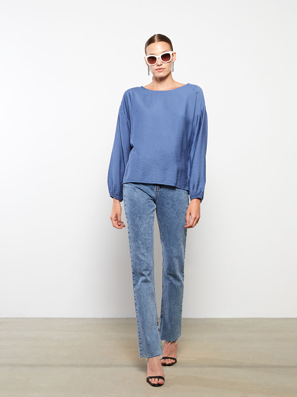 İndigo Kayık Yaka Düz Uzun Kollu Kadın Bluz