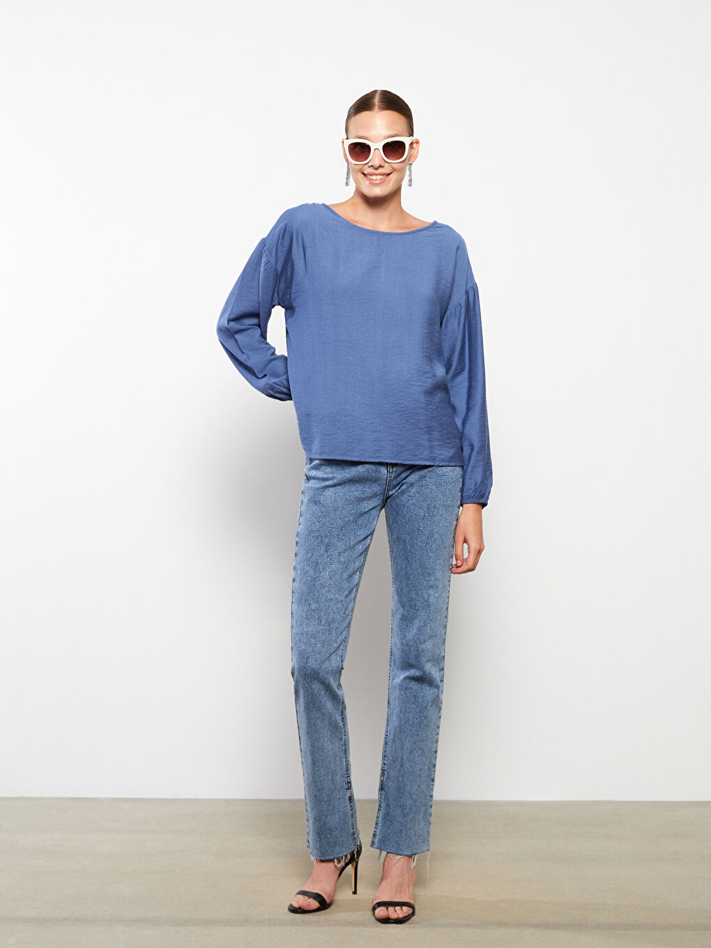 İndigo Kayık Yaka Düz Uzun Kollu Kadın Bluz-2