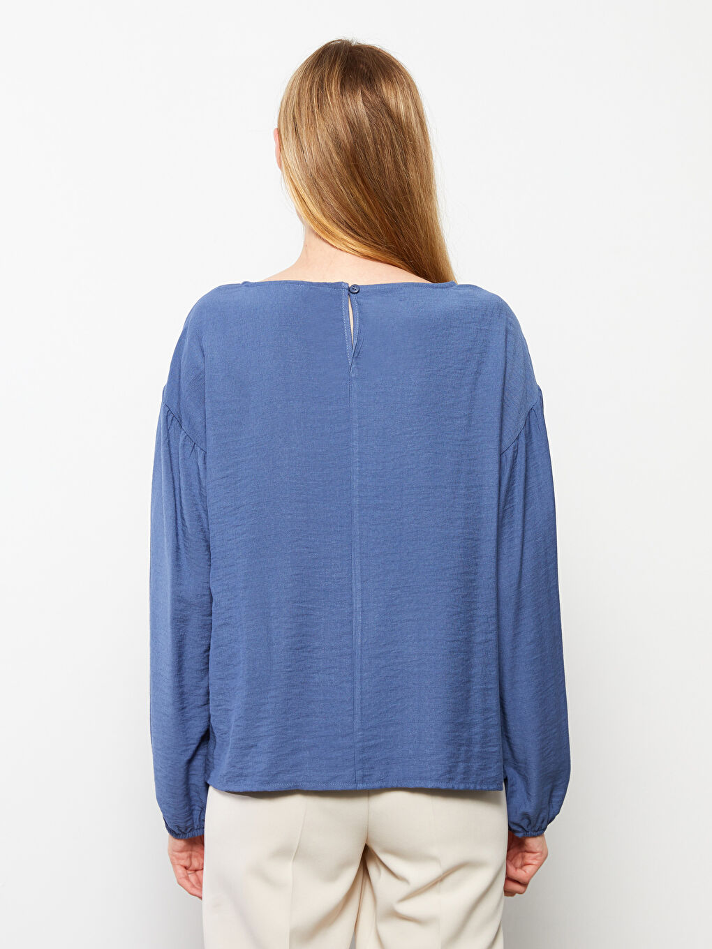 İndigo Kayık Yaka Düz Uzun Kollu Kadın Bluz-9