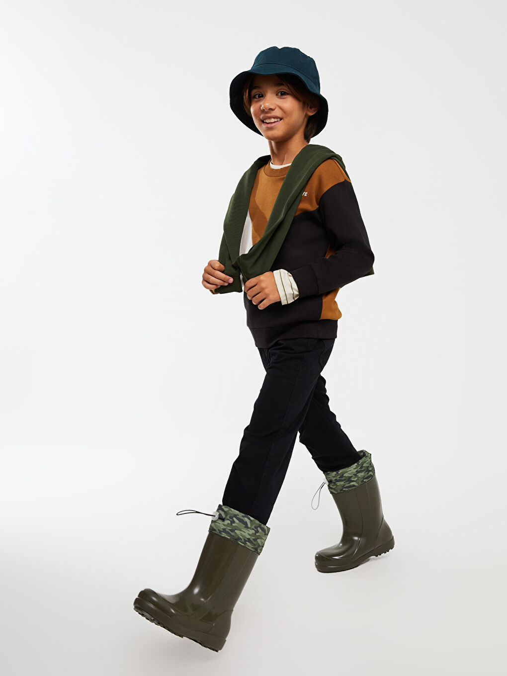 Haki Kamuflaj Desenli Erkek Çocuk Yağmur Botu