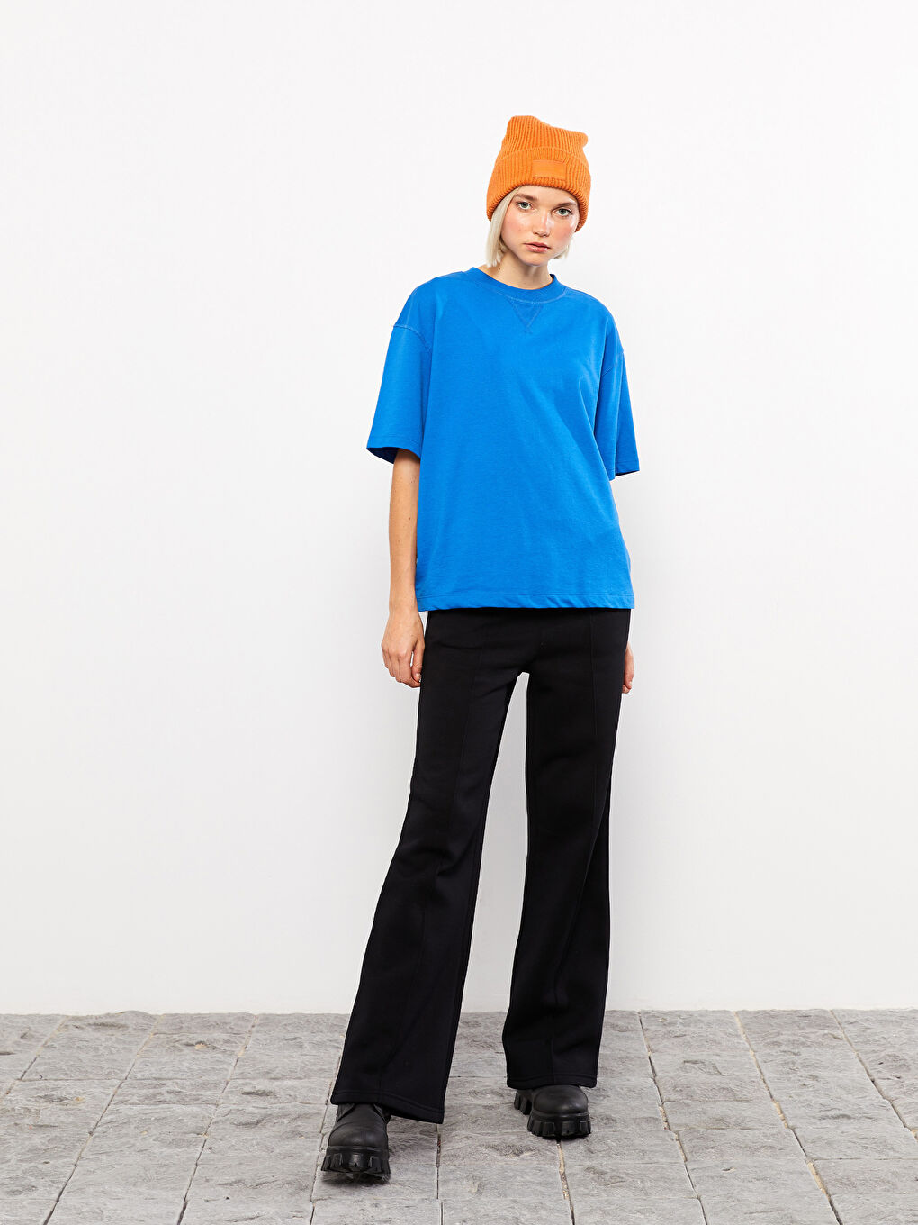 Siyah Kadın Beli Lastikli Geniş Paça Düz Eşofman Altı