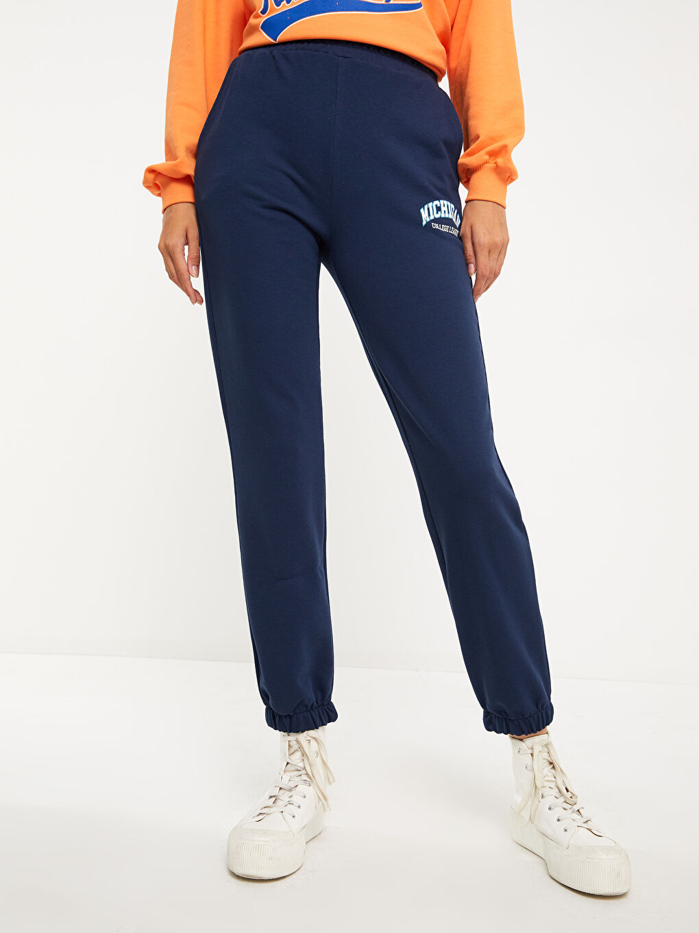 Elasticated Waist Printed Women's Jogger Sweatpants-2