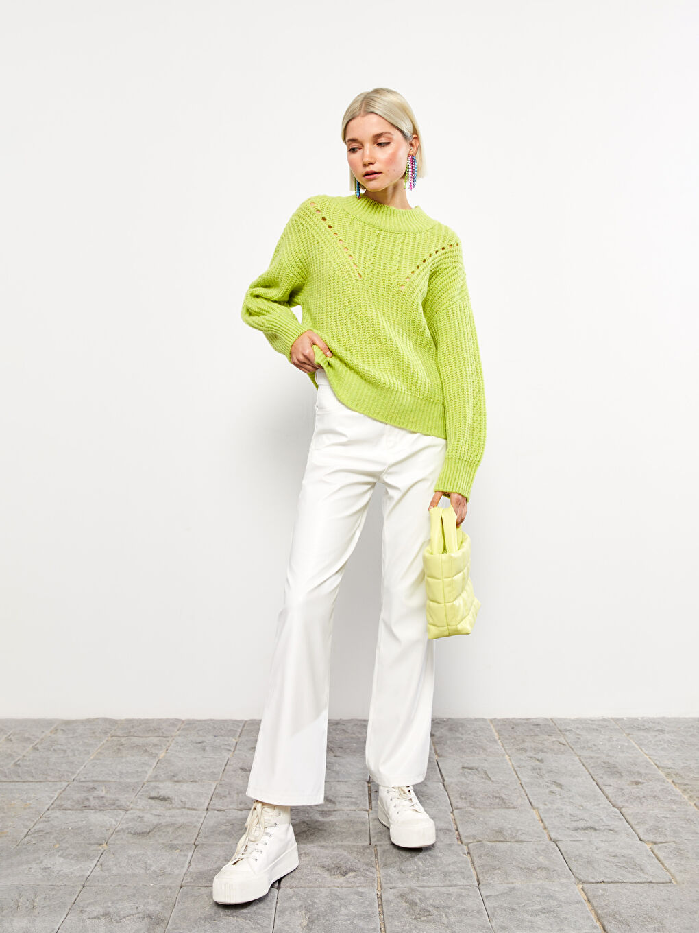 بنطلون سادة بقصة عادية للسيدات-1