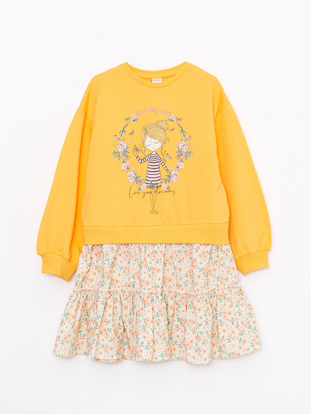 Açık Turuncu Elbise