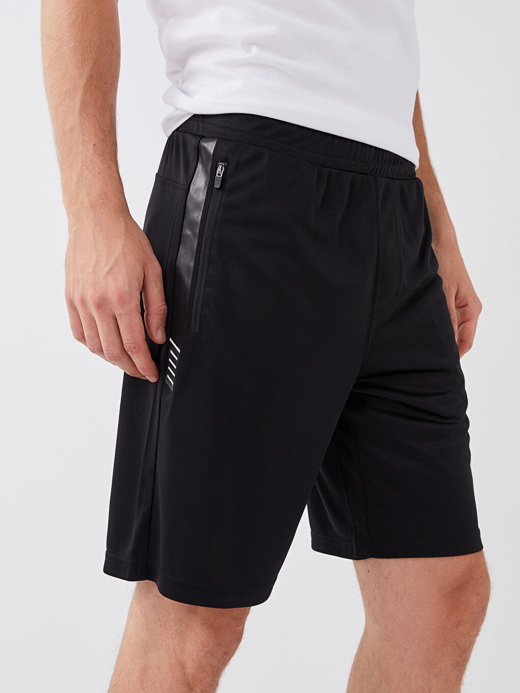 شورت رياضي عادي للرجال-3