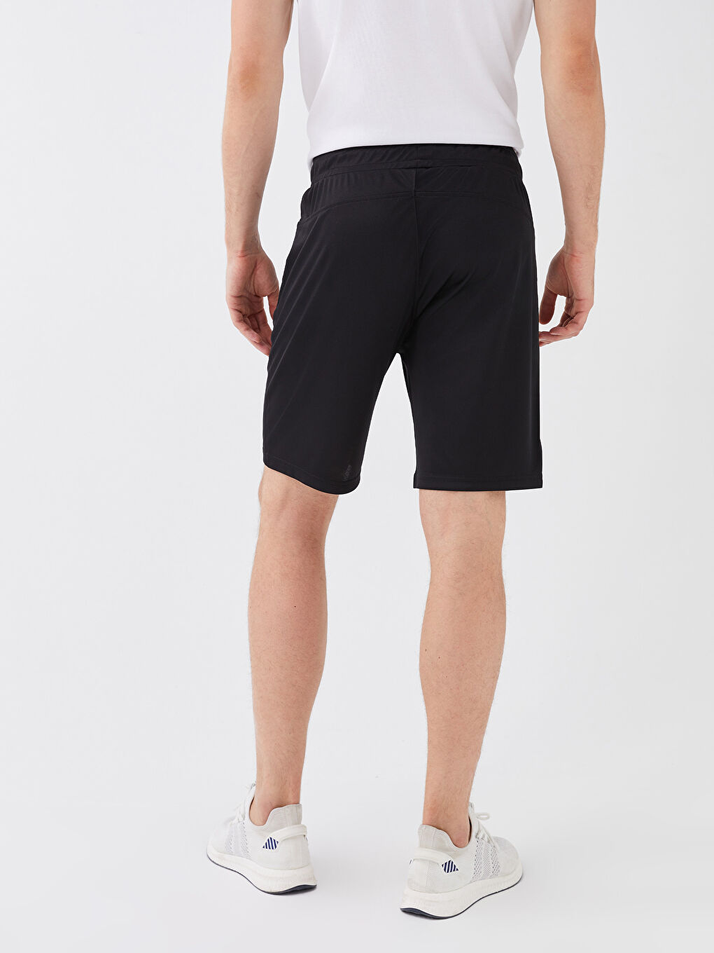شورت رياضي عادي للرجال-4