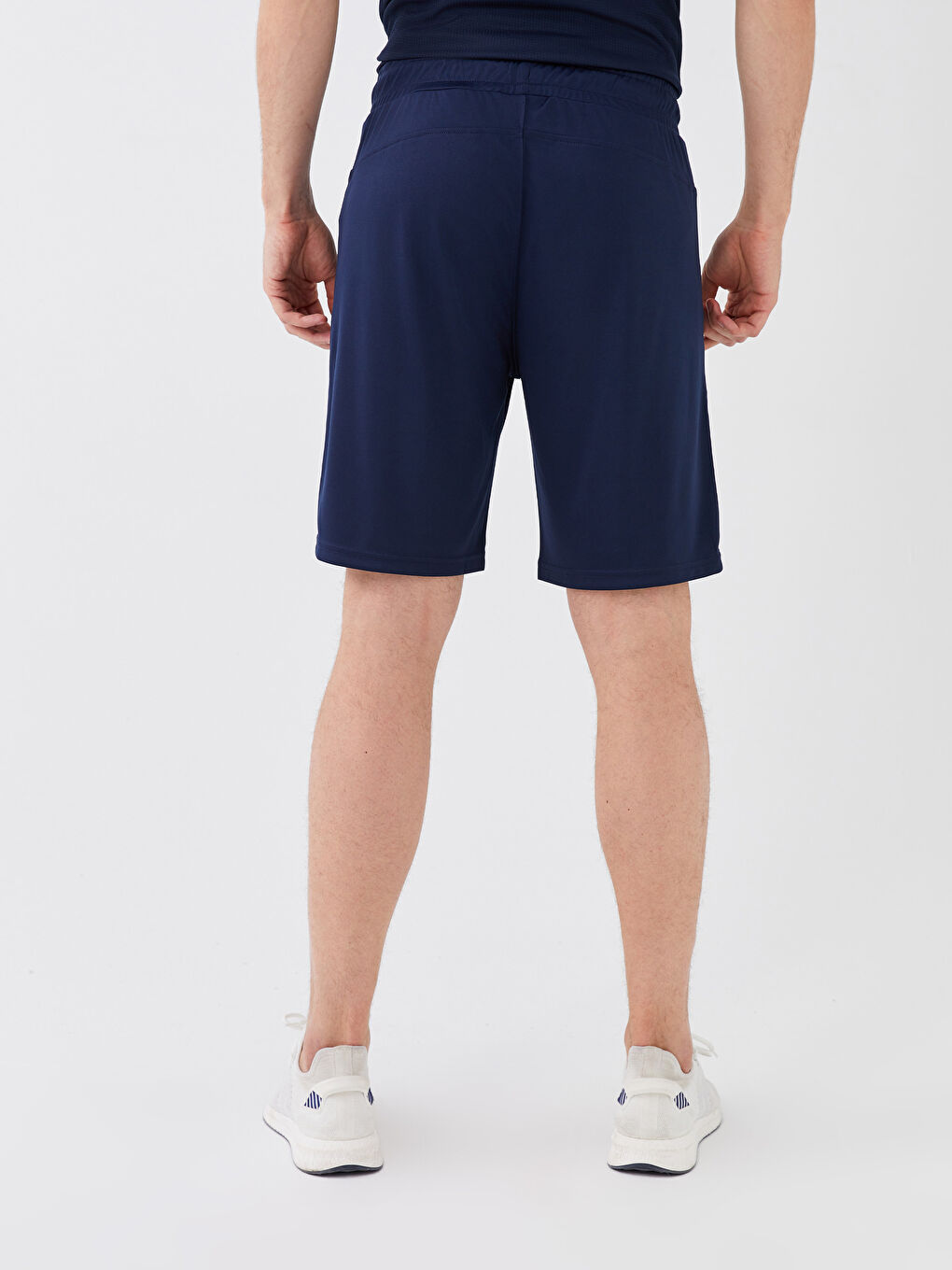 شورت رياضي عادي للرجال-4