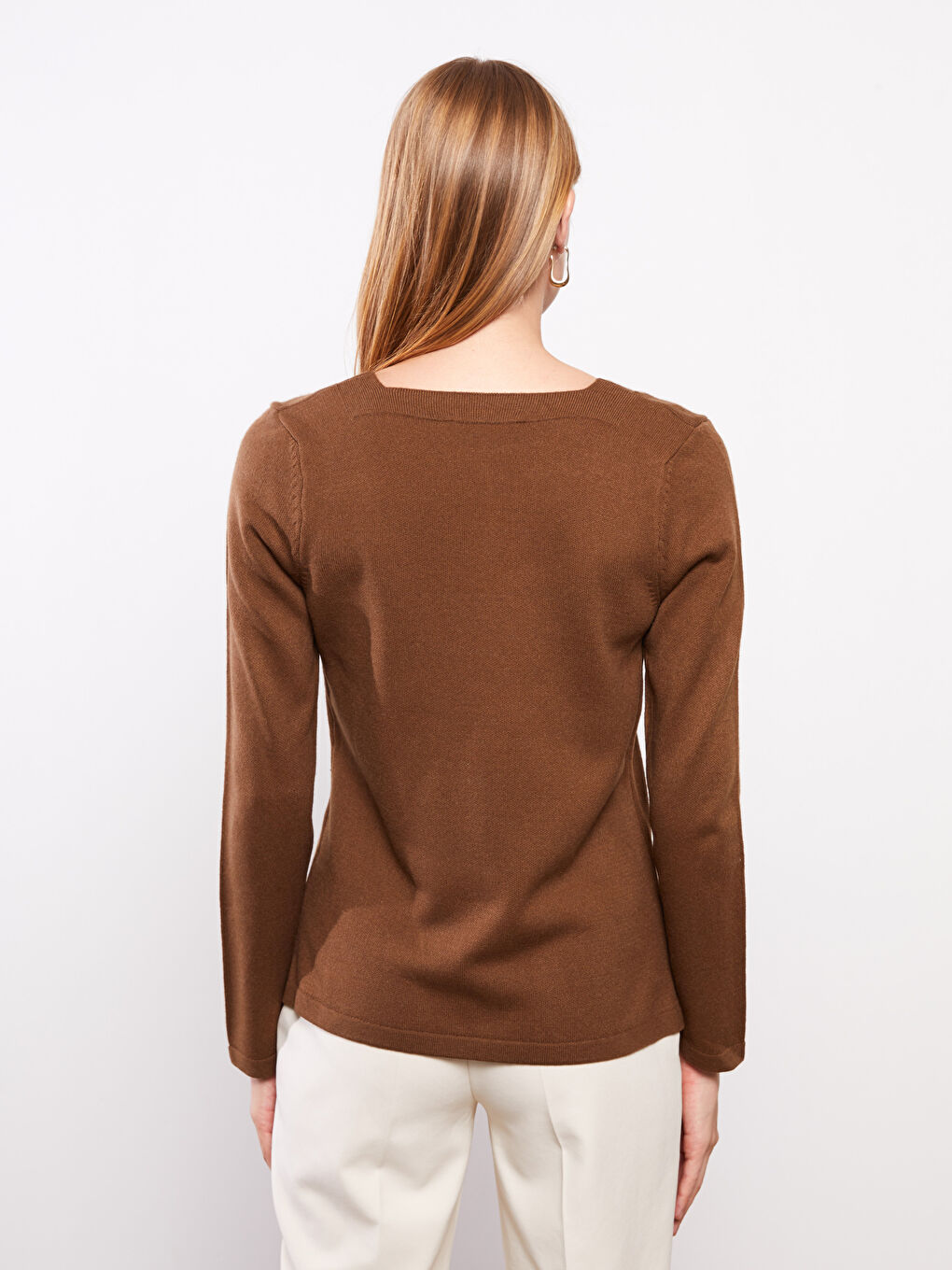 Свитер из трикотажа с квадратным воротником и длинным рукавом для женщин-4