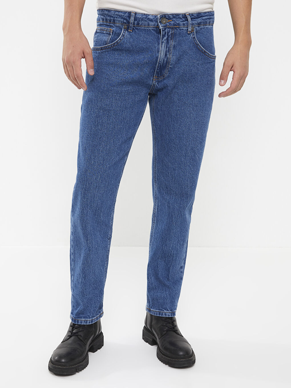 XSIDE Orta Mavı Regular Fit Erkek Jean Pantolon - 2