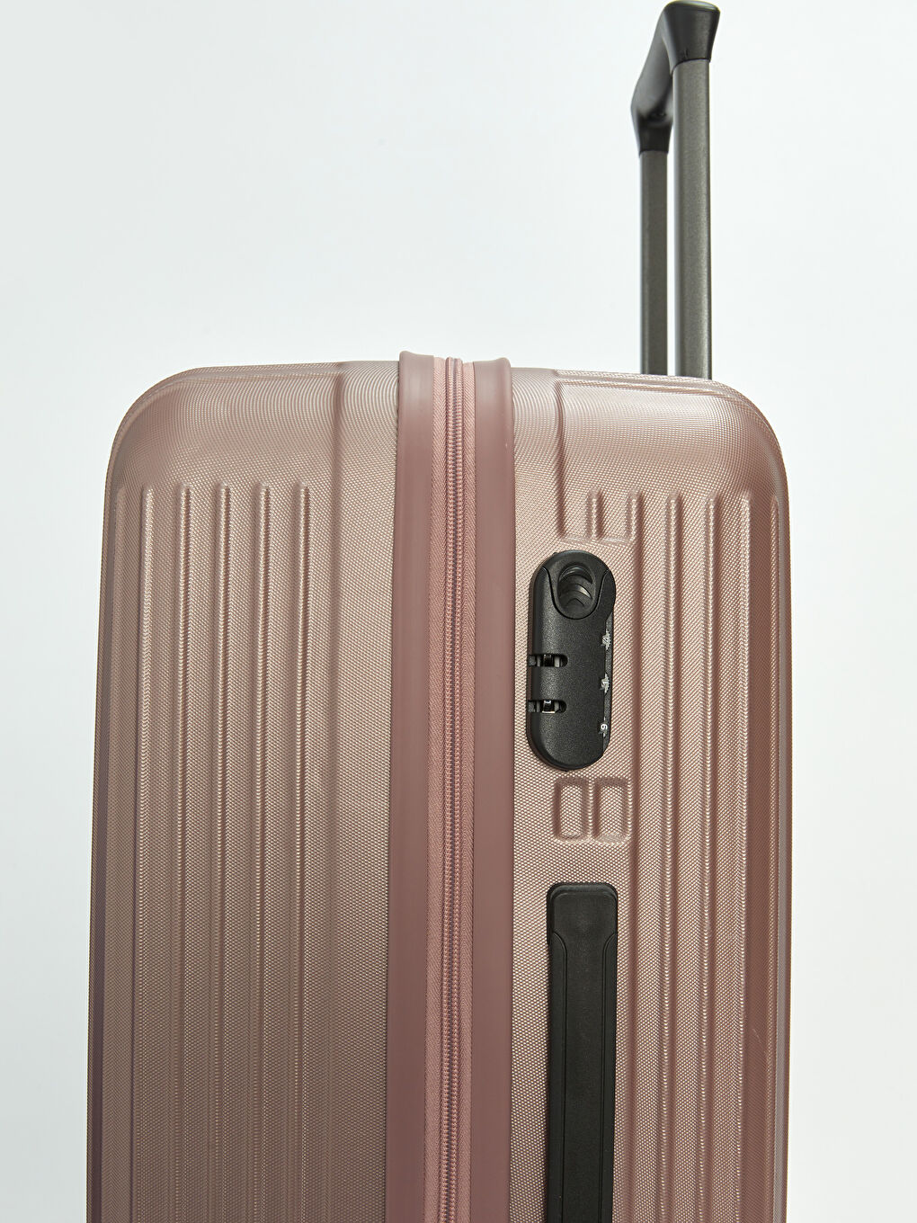 Pembe Kilit Detaylı Orta Boy Valiz-4