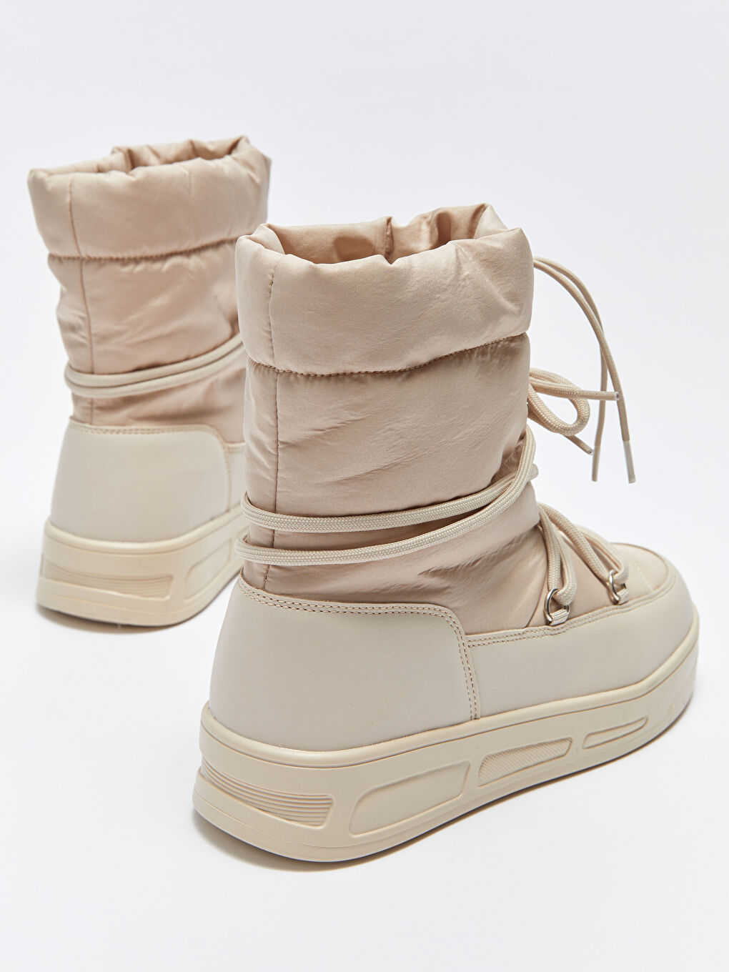 Bej Bağcıklı Kalın Taban Kadın Kar Botu-3
