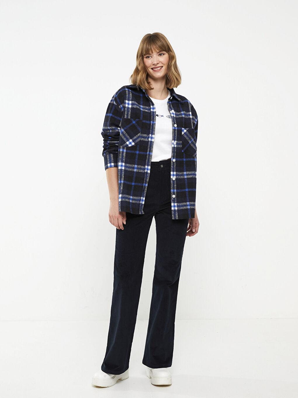 Plaid Long Sleeve Oxford Women's Shirt Jacket-2