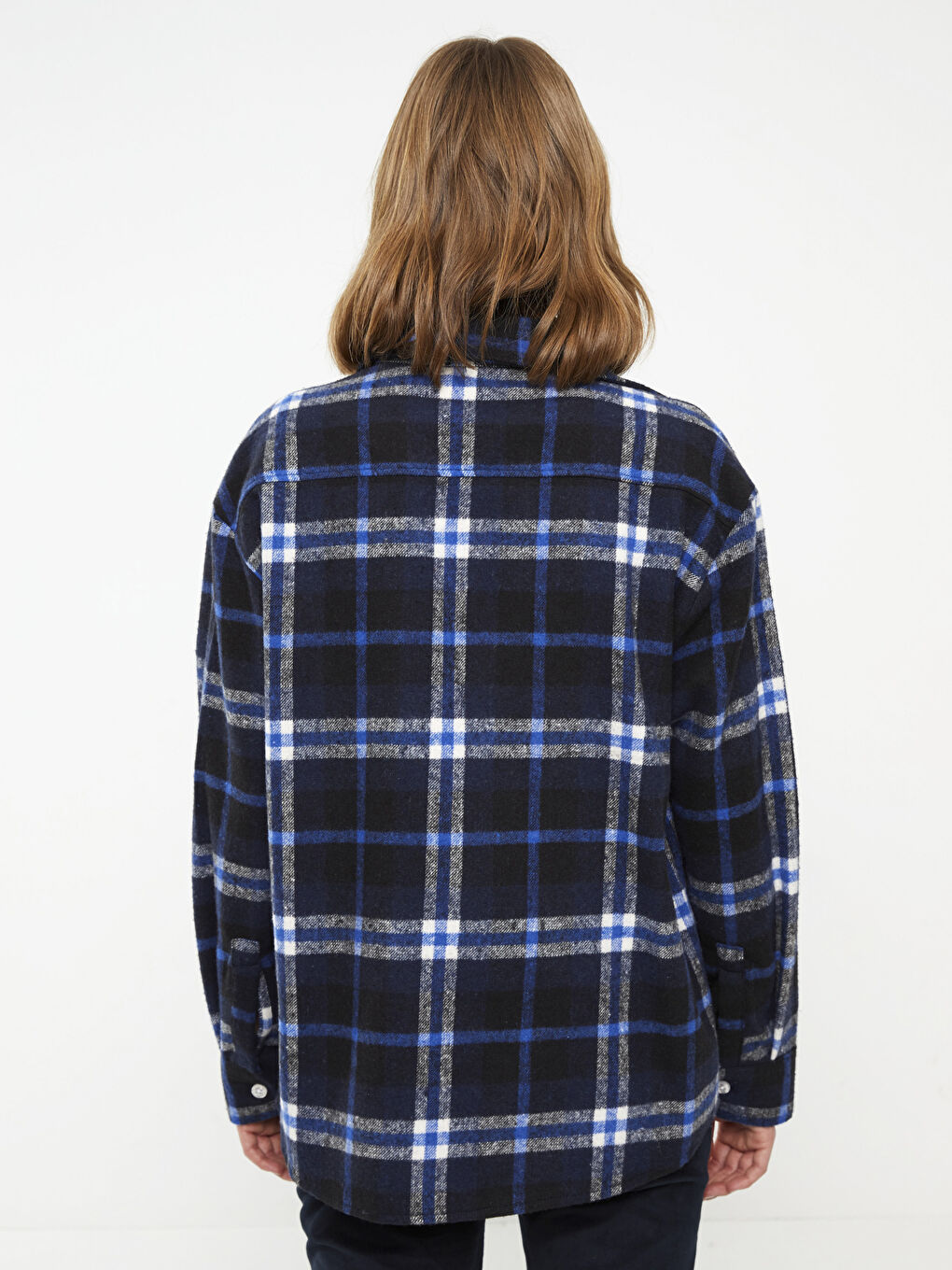 Plaid Long Sleeve Oxford Women's Shirt Jacket-4