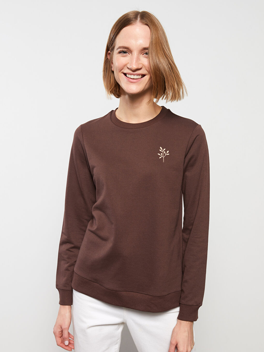 Crew Neck Embroidered Long Sleeve Women's Sweatshirt-1