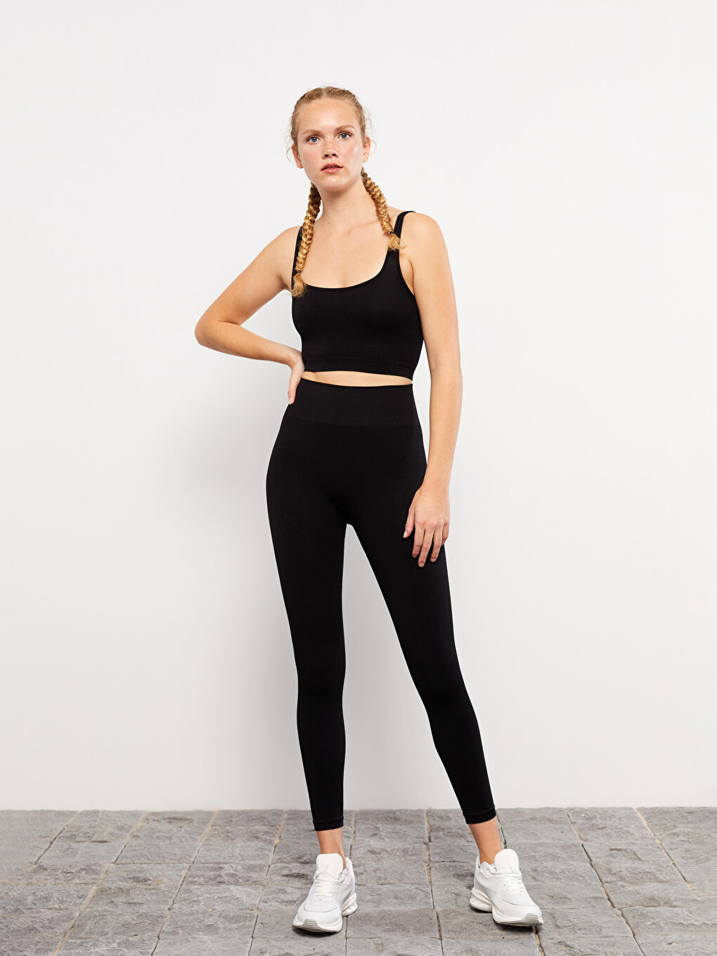 Siyah Kadın Beli Lastikli Düz Tayt-1