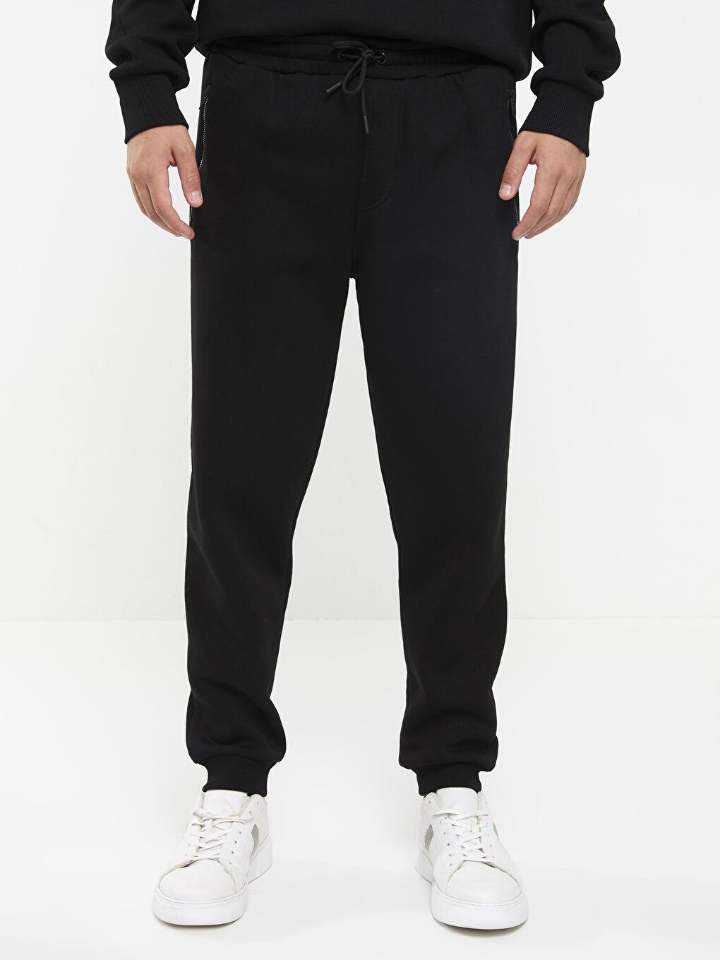 Regular Fit Men's Thick Jogger Sweatpants-2