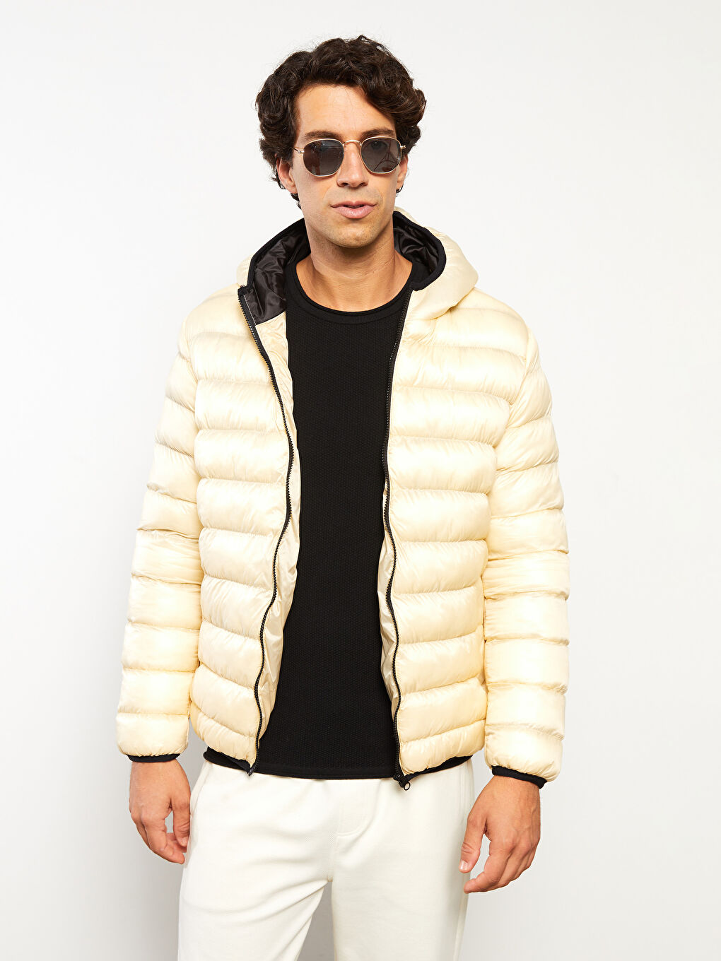 بالطو منتفخ بفتحة عادية بكابوش للرجال-2