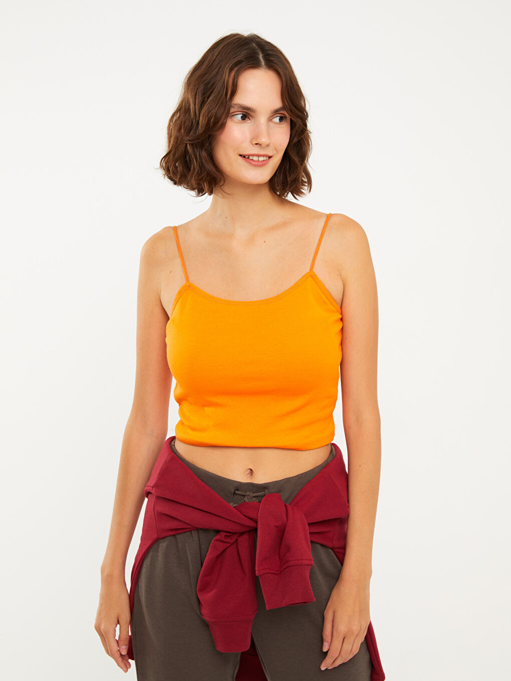 Turuncu U Yaka Askılı Düz Crop Kadın İç Giyim Atlet-2