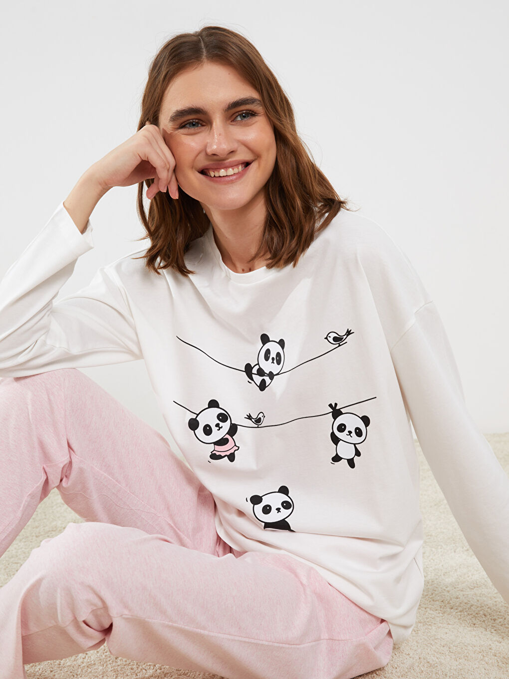 Pembe Bisiklet Yaka Baskılı Uzun Kollu Kadın Pijama Takımı