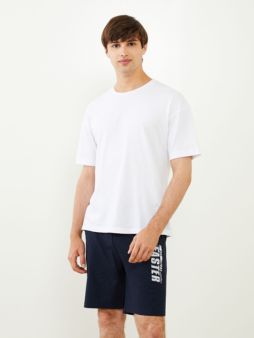 شورت بيجامة رجالي بقصة عادية-1