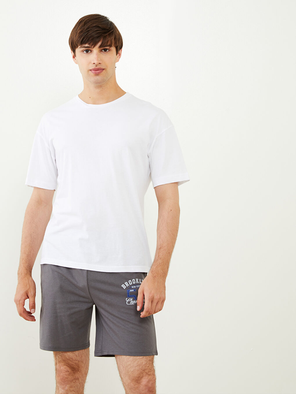 شورت بيجامة رجالي بقصة عادية-1