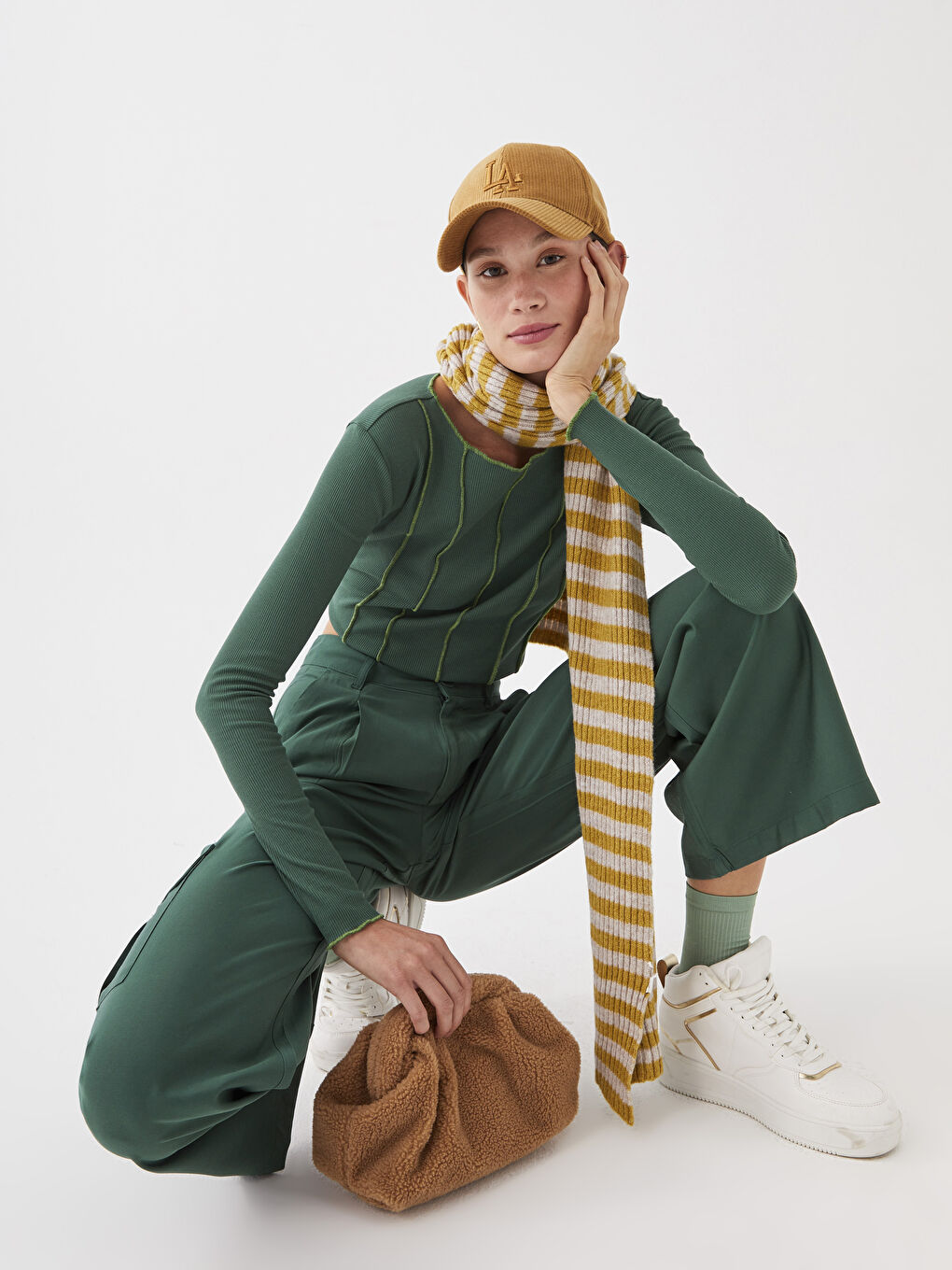 Crew Neck Regular Long Sleeve Women's T-shirt -W2H300Z8-HHT