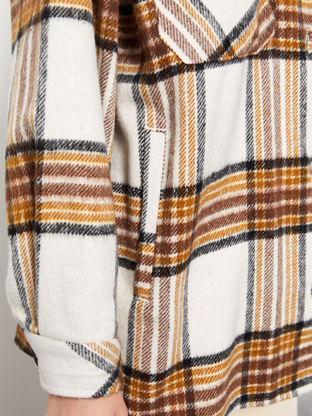 XSIDE Front Button Closure Plaid Long Sleeve Tweed Women's Lumberjack Shirt Jacket -W2H356Z8-RFC