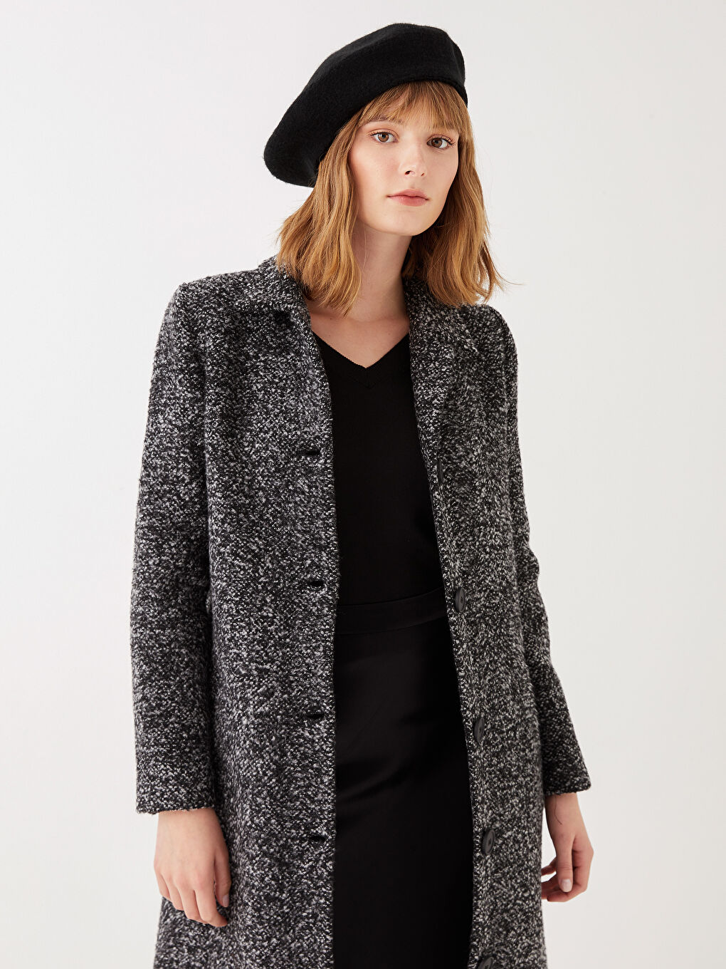 Siyah Gömlek Yaka Desenli Uzun Kollu Kadın Kaşe Kaban-2