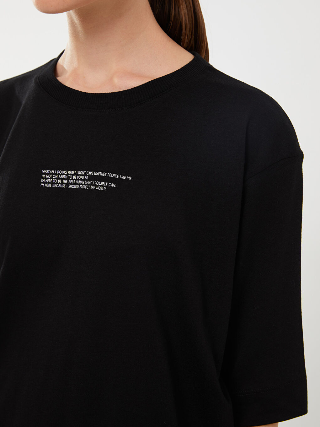 Siyah Bisiklet Yaka Baskılı Kısa Kollu Oversize Kadın Tunik-3