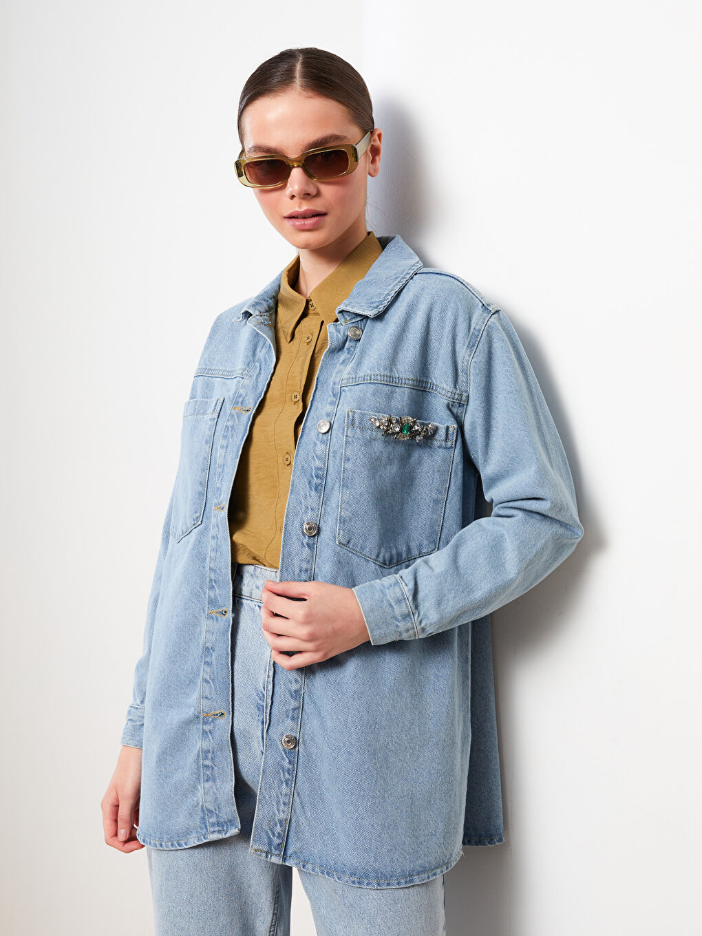 Collared Neck Plain Long Sleeve Women's Denim Tunic-1