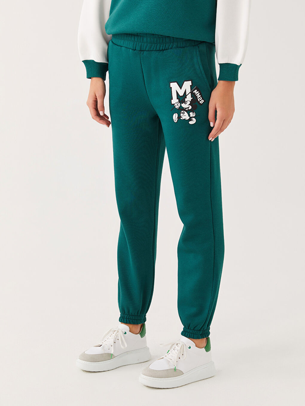 Elastic Waist Mickey Mouse Printed Women's Thick Jogger Sweatpants-3