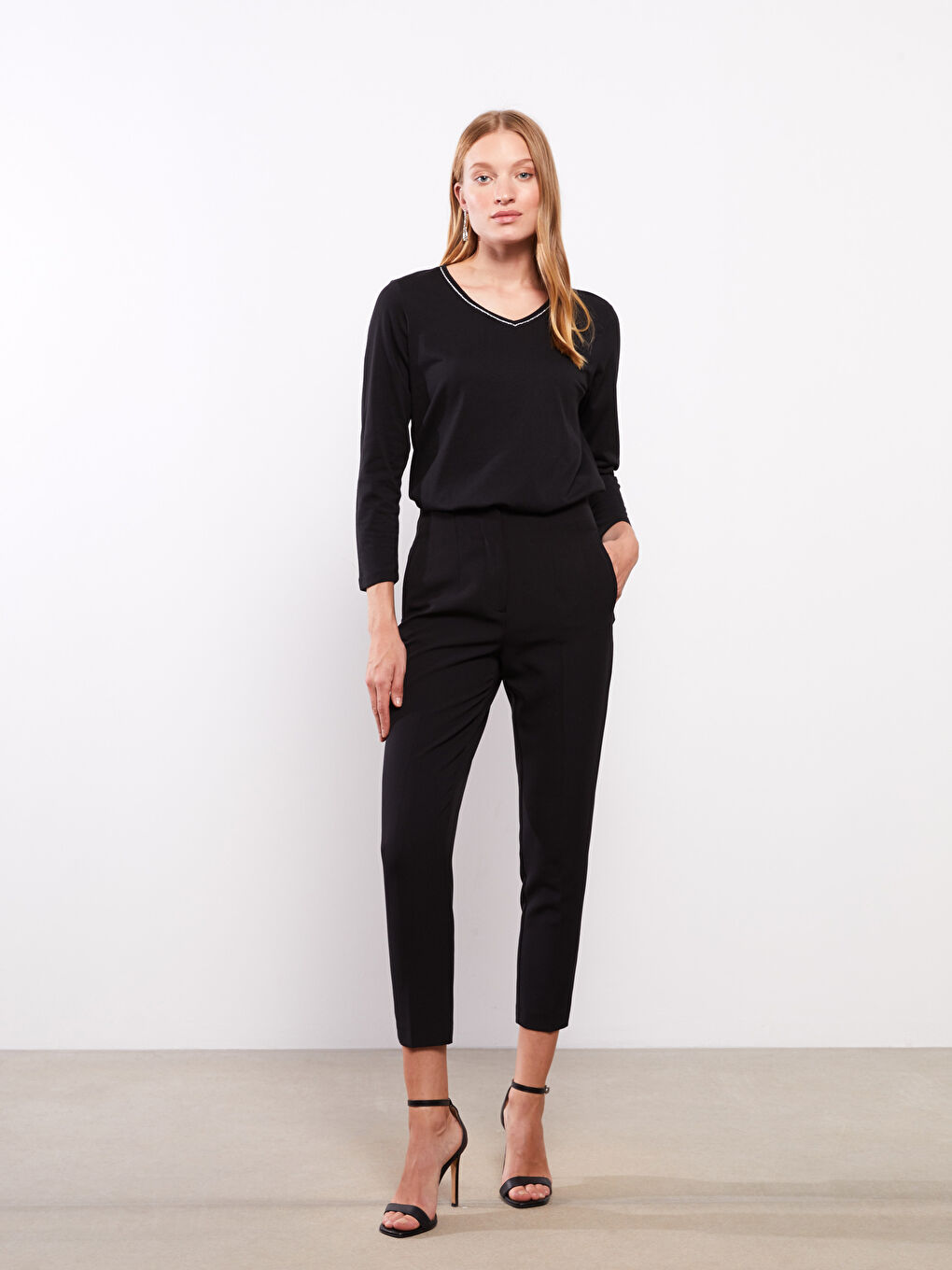 V-Neck Plain Long Sleeve Women's Blouse-3