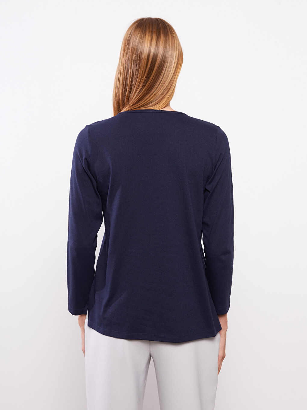 Blouse pour Femmes à Manches Longues et Encolure en V Uni-4