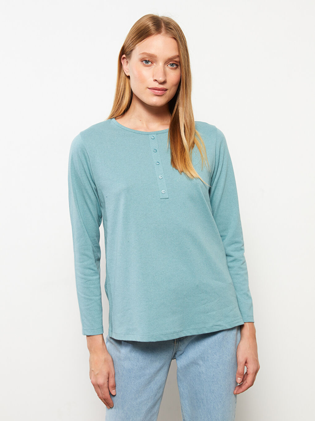 Crew Neck Plain Long Sleeve Women's T-Shirt