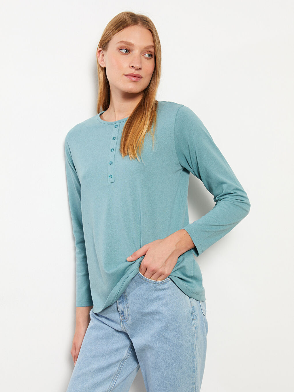 Crew Neck Plain Long Sleeve Women's T-Shirt-2