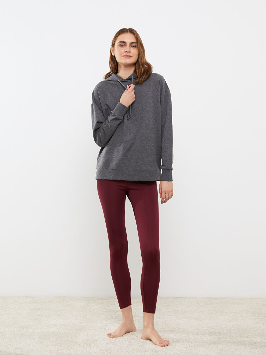 قميص بيجامة بكابوش عادي كم طويل للسيدات-2