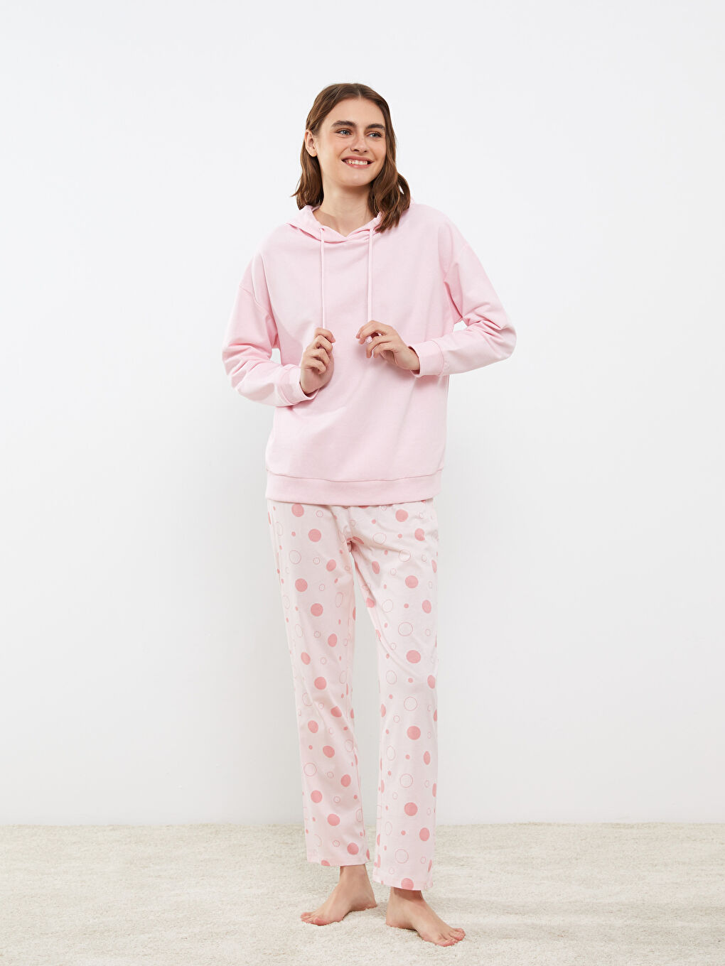 LCW ECO Kapüşonlu Düz Uzun Kollu Kadın Pijama Üst -W2H790Z8-JZ2