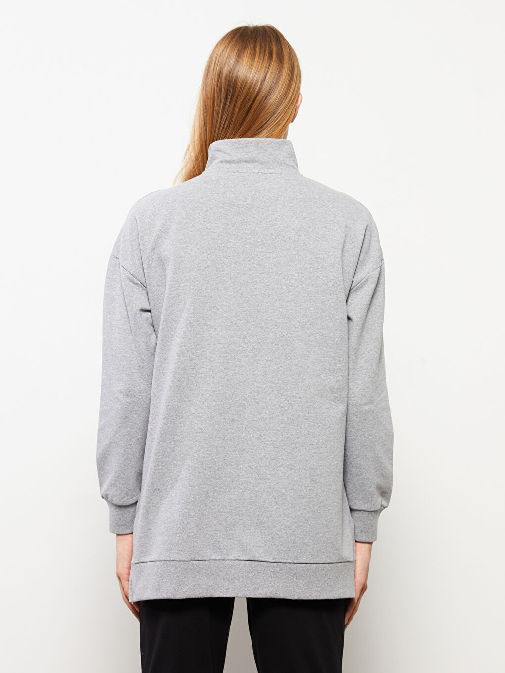 Gri Dik Yaka Düz Uzun Kollu Kadın Pijama Üst-4