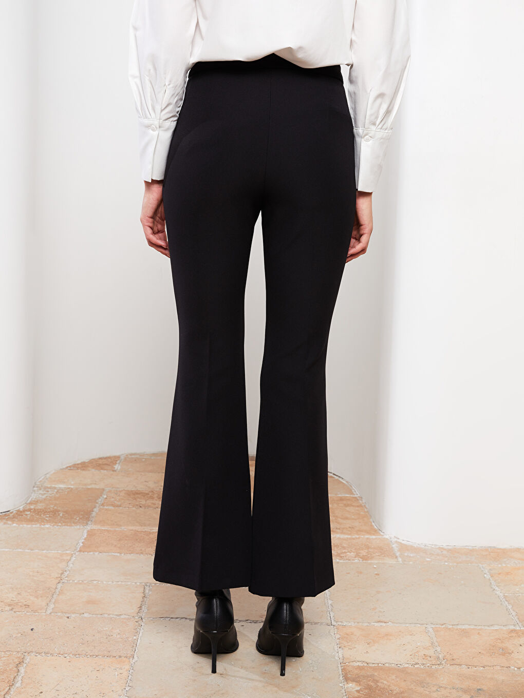 Siyah Kadın Dar Fit Düz Pantolon-3