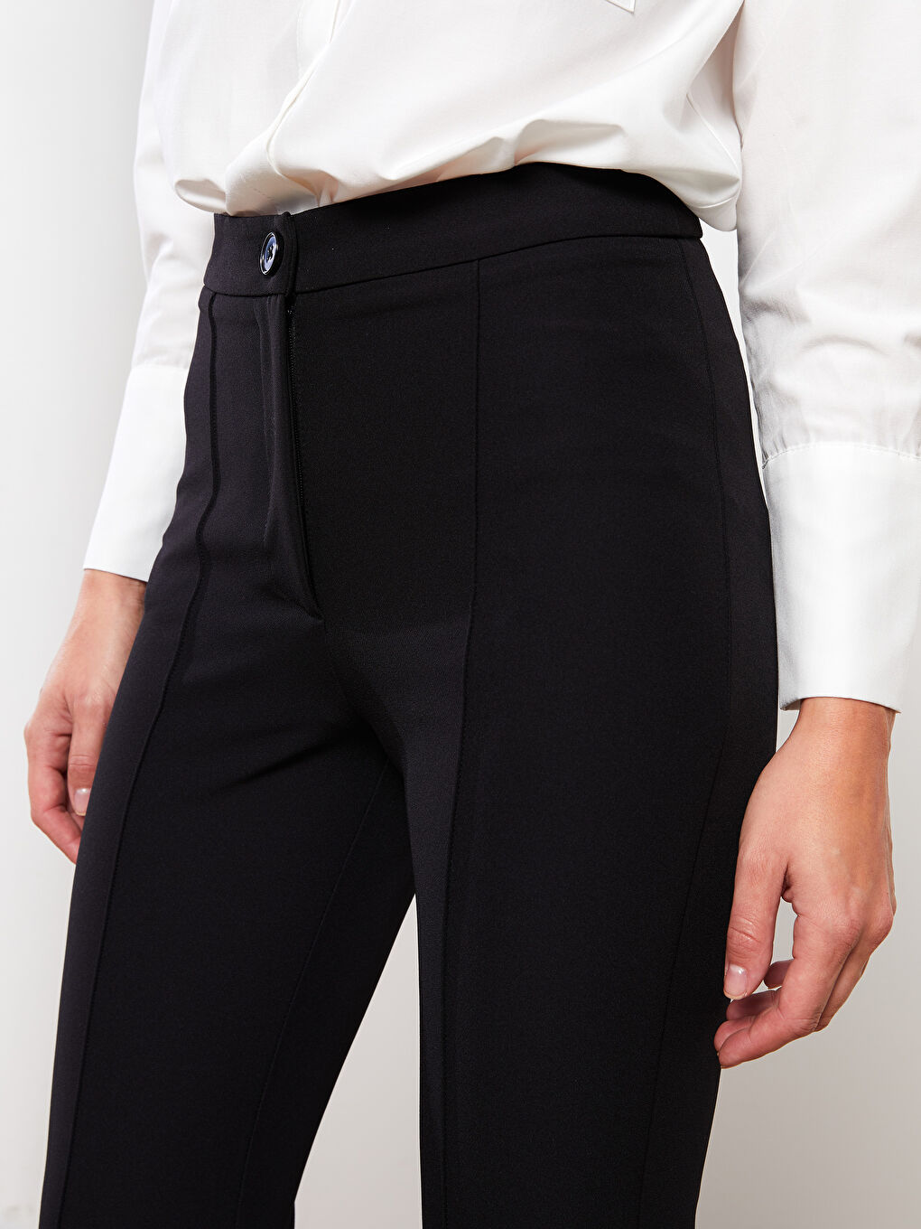 Siyah Kadın Dar Fit Düz Pantolon-4