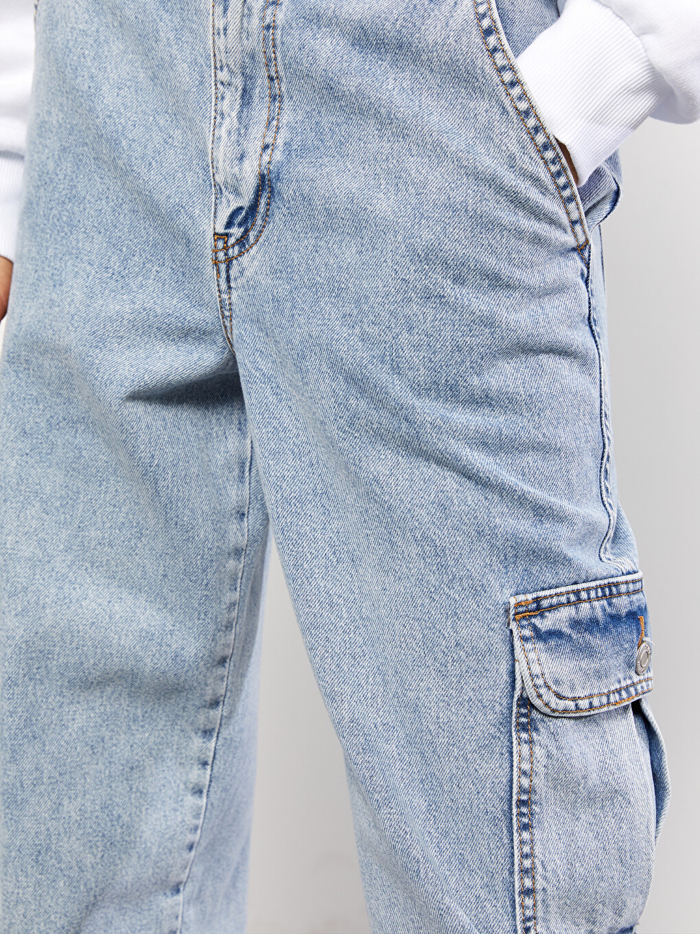 Women's High Waisted Standard Fit Regular Denim Trousers-2