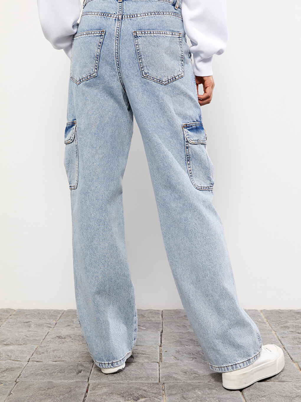 Women's High Waisted Standard Fit Regular Denim Trousers-4