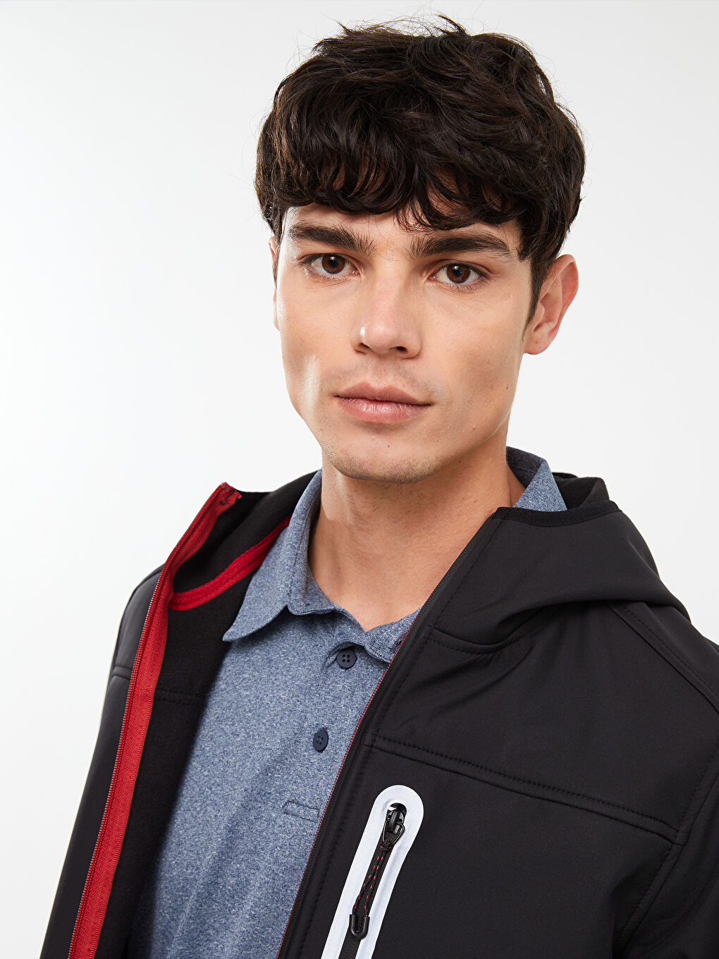 Siyah Standart Kalıp Kapüşonlu Erkek Yağmurluk-2