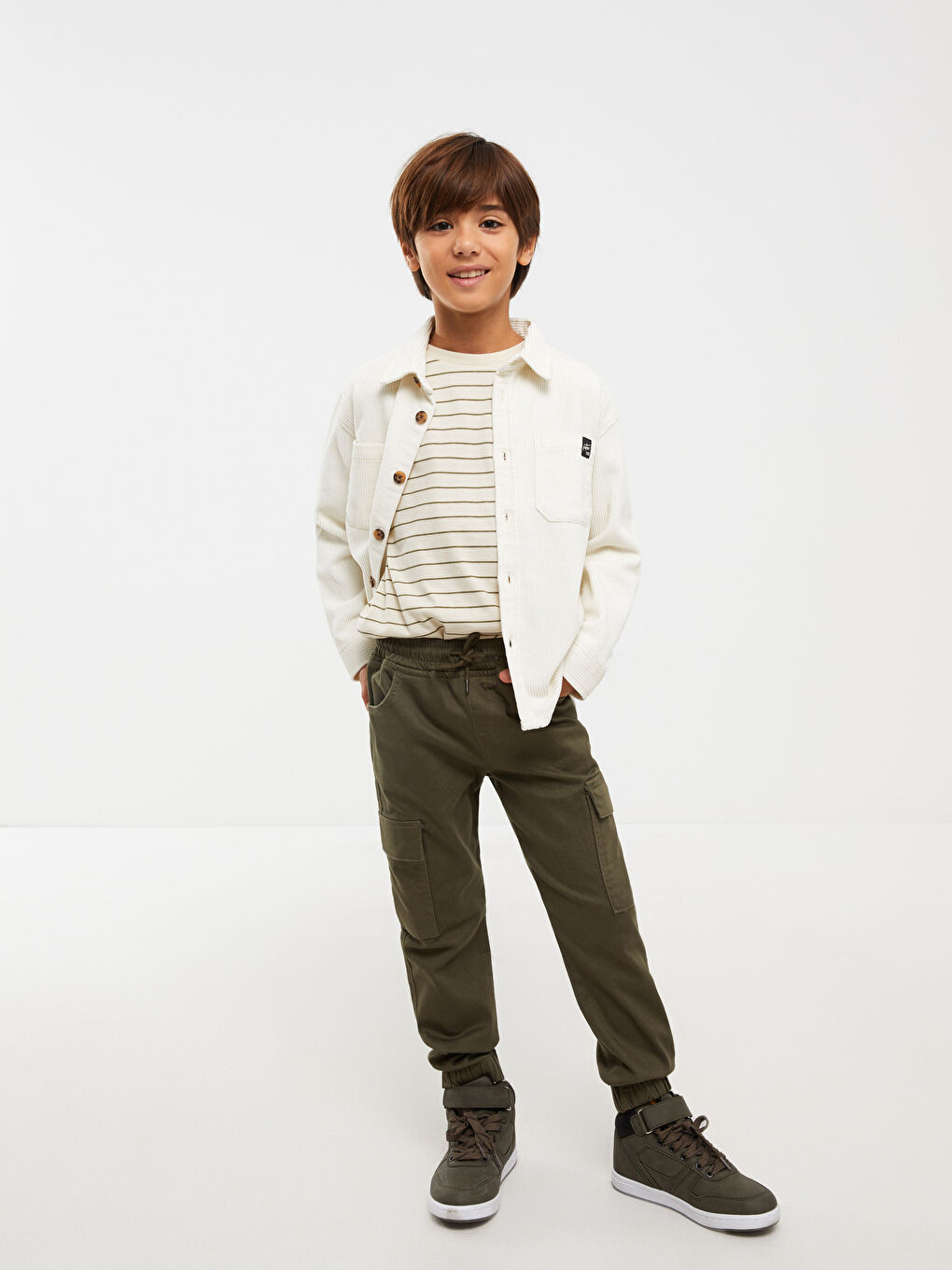LCW Kids Elastic Waist Boys' Cargo Trousers -W2HB86Z4-HCZ